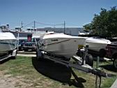 Hooters Boat Rally 2011 (56).JPG